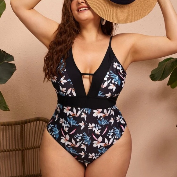SHEIN Plus Swimsuit Floral One Piece | Size 0XL - Picture 6 of 6